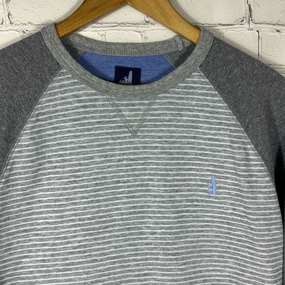 Johnnie-O Men Spector Crewneck Sweatshirt M Medium Gray White Stripe JMKO 1930 - Picture 2 of 7